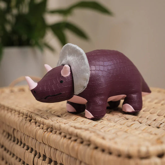 Dinosaurio Penélope el Triceratops