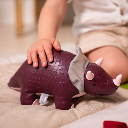 Dinosaurio Penélope el Triceratops