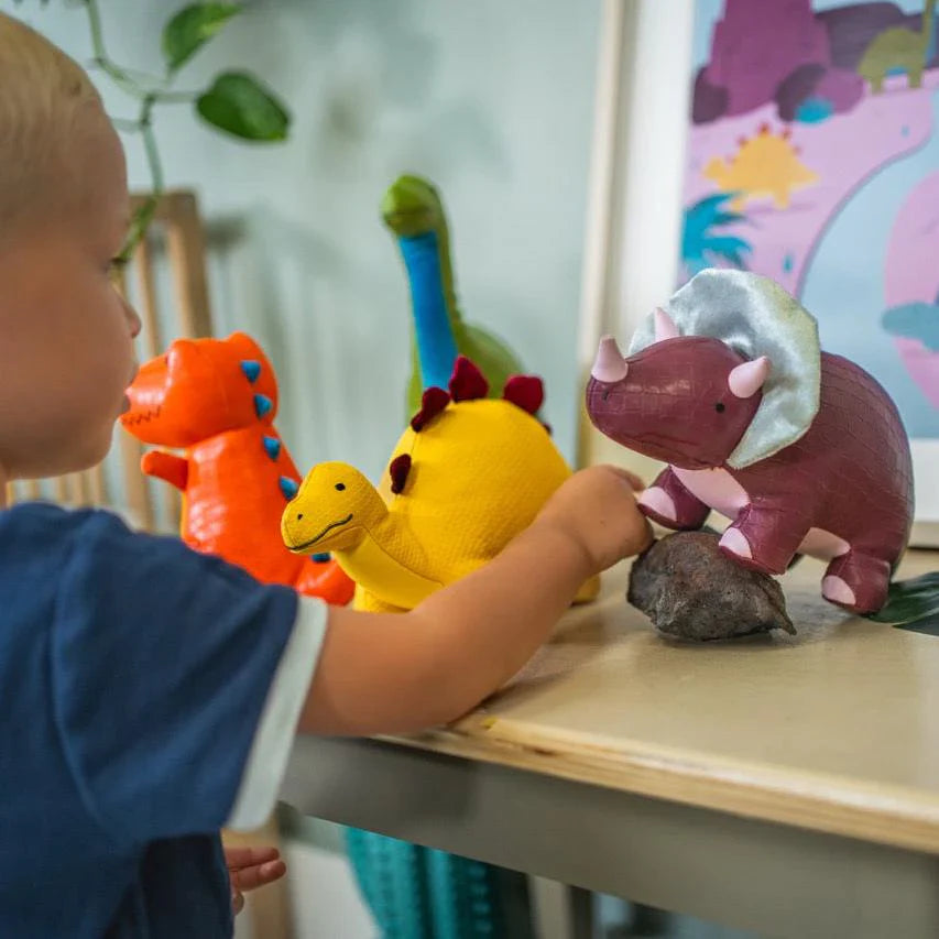 Dinosaurio Penélope el Triceratops