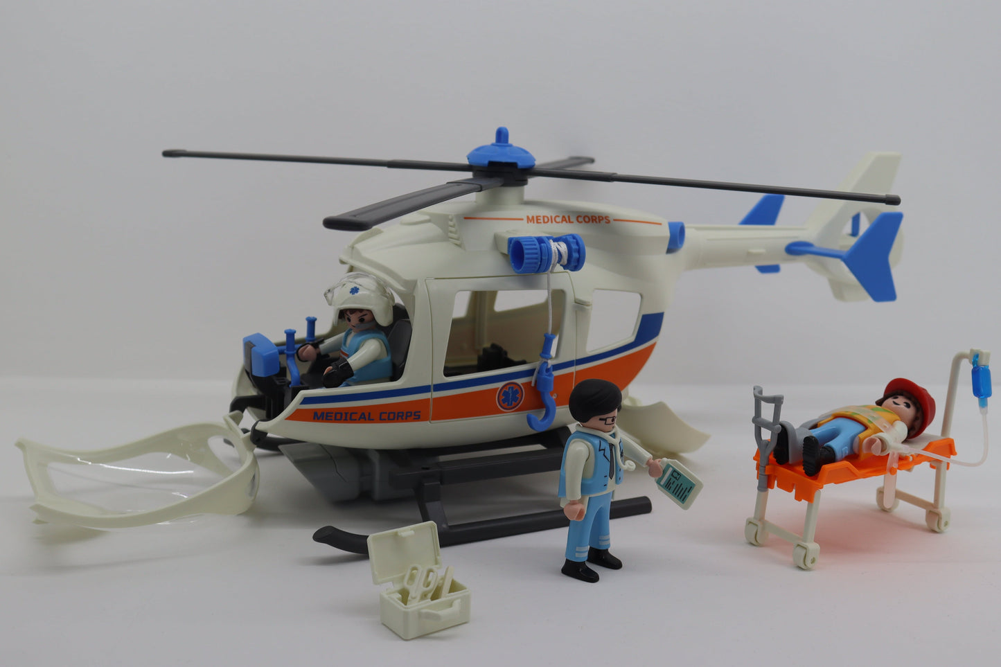 Helicóptero Médico Rescate de Emergencia